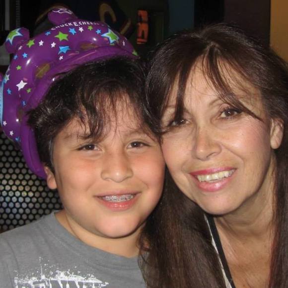 Meet your Posher, Gena - Picture 1 of 1